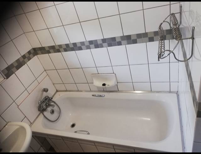 13 BEDROOM HOUSE FOR SALE IN BLUFF